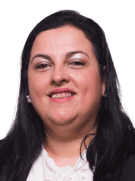 Cláudia Avelar Santos