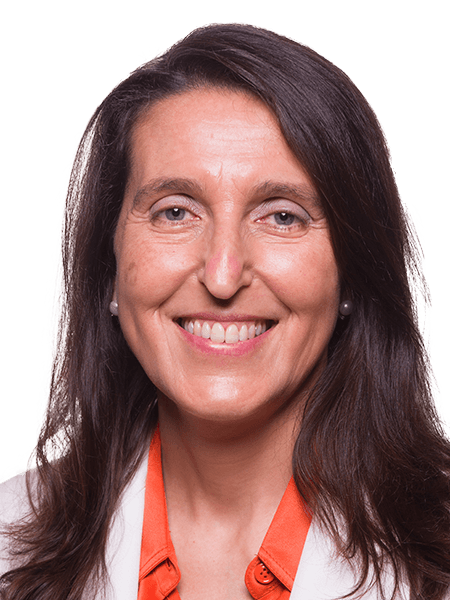 Cláudia André